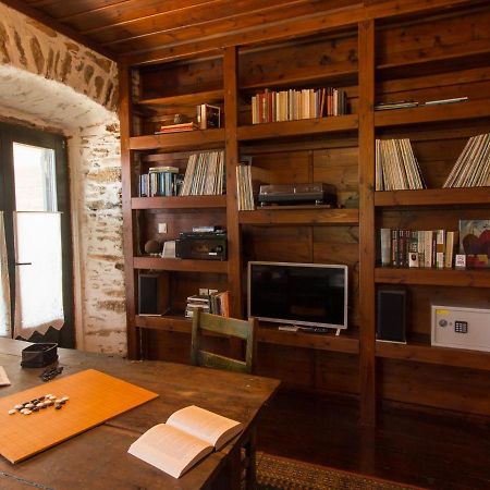 To Petrino Apartment Agios Ioannis  Екстериор снимка