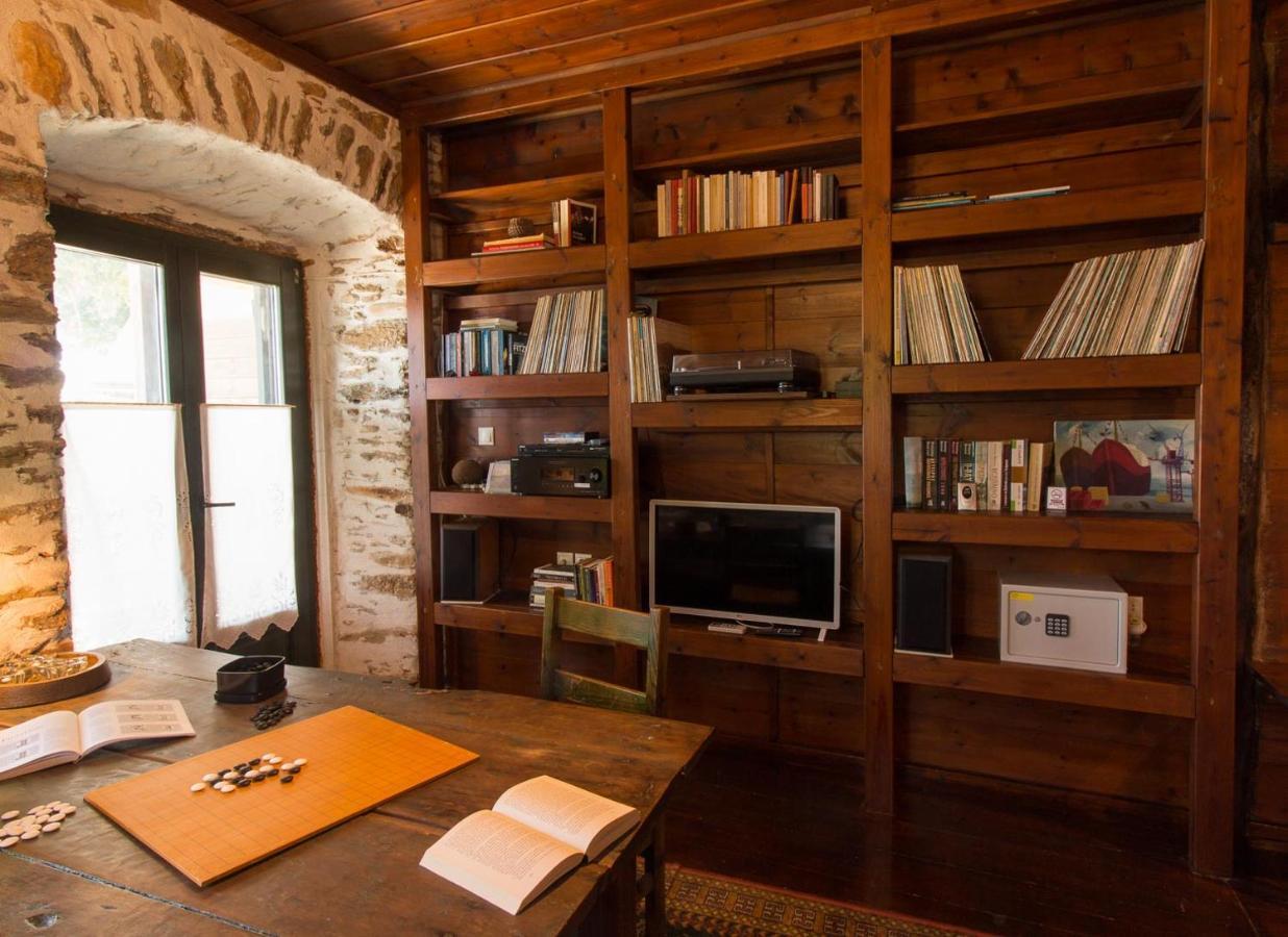 To Petrino Apartment Agios Ioannis  Екстериор снимка